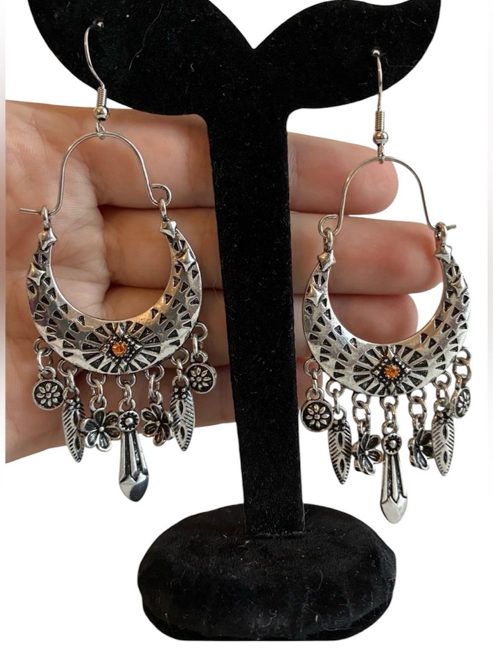 Retro Silver-Tone Boho Floral Dangle Earrings with Amber Accent